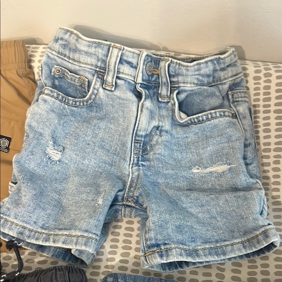 Kids' Assorted Shorts Set - Picture 3 of 6